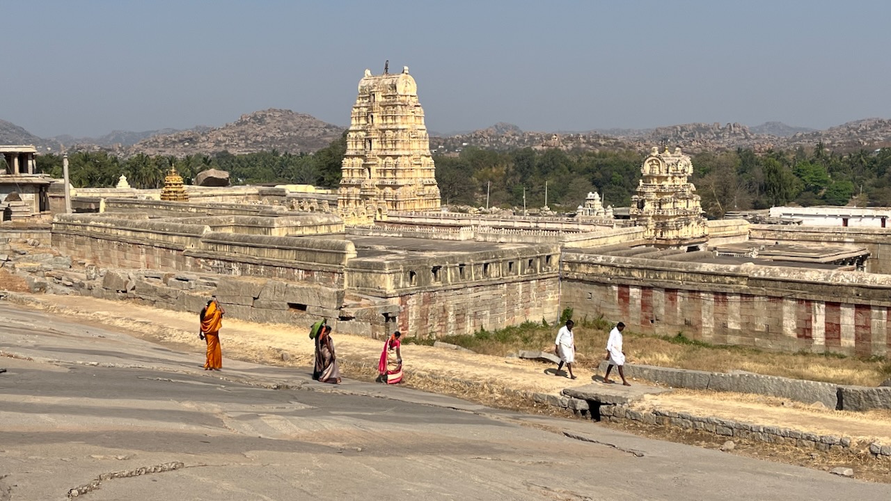 Hampi: Virupaksha Temple and Surrounds
