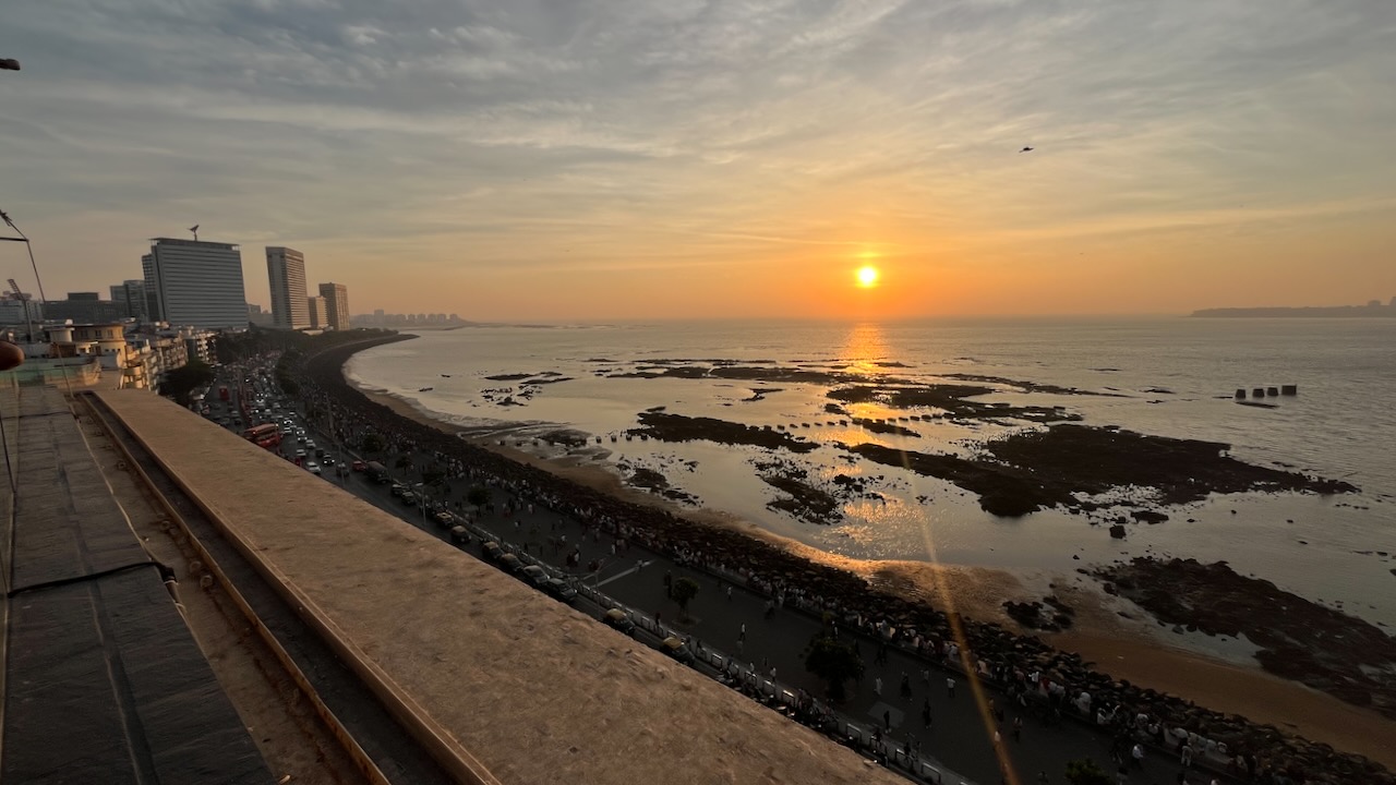 Mumbai: Shopping and Arabian Sea Views